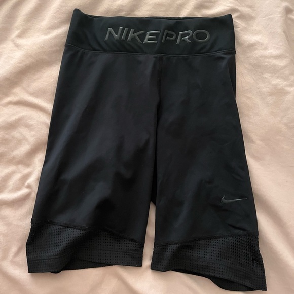 Nike Pants - Nike pro dry fit biker shorts
